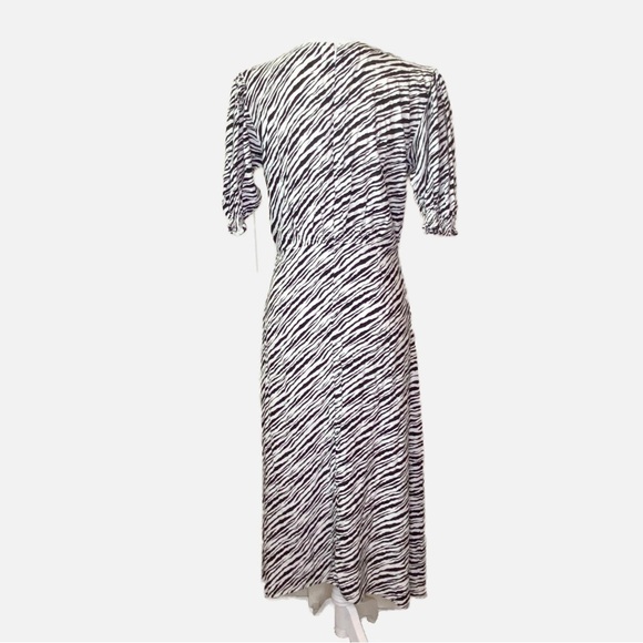 NWT Faithfull the Brand Marie Louise Midi Dress Blance Animal Print Size 4 - Picture 4 of 10